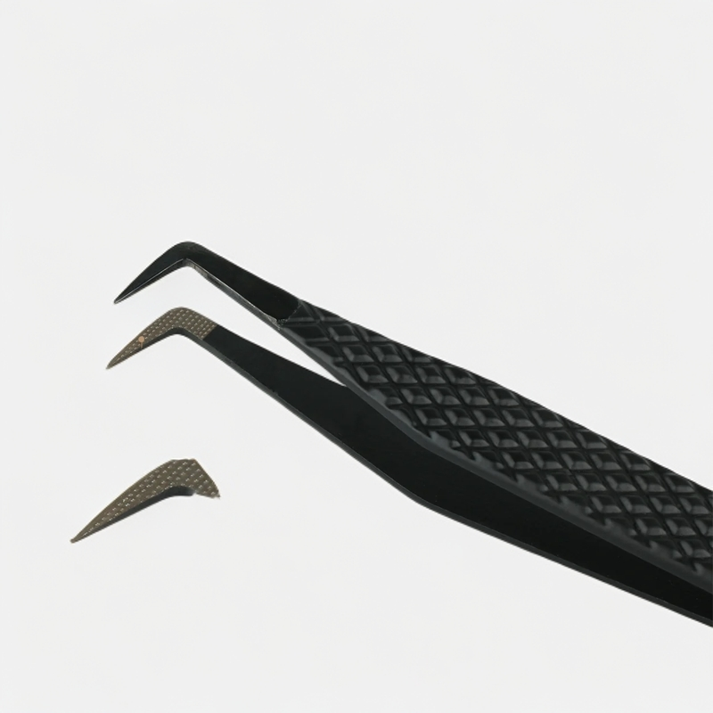 Fiber Tip Volume Tweezers